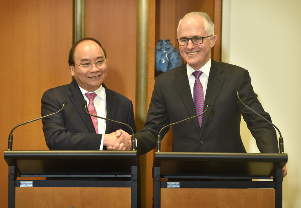 Australia bắn 19 loạt đại bác chào mừng Thủ tướng Nguyễn Xuân Phúc